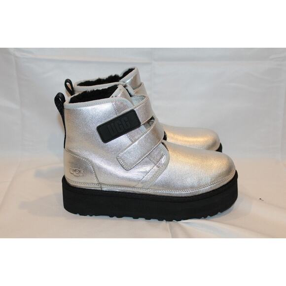 UGG SILVER NEUMEL PLATFORM STRAP ANKLE BOOTS YOUTH 4 FITS WOMEN US 5.5-6 - Picture 4 of 9